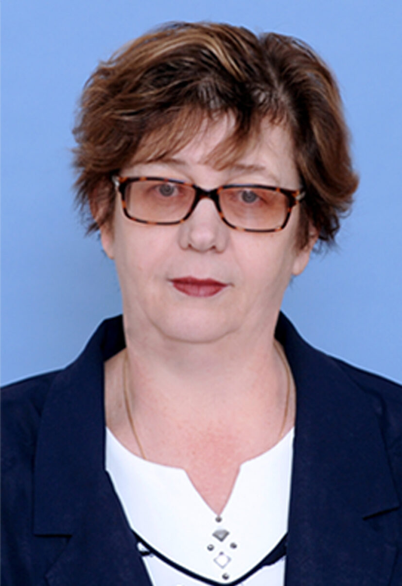 Сапогова Елена Евгеньевна.