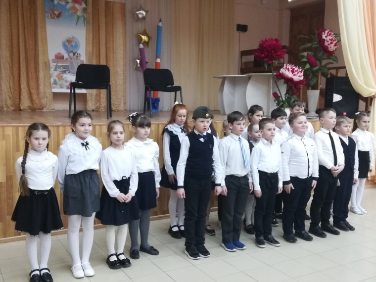 к 23 февраля.